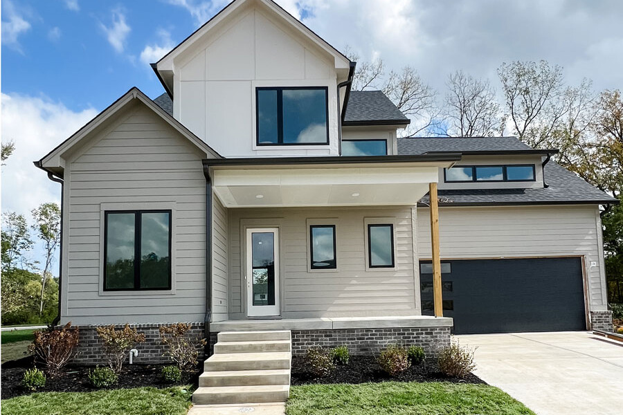 16515 Red Tailed Hawk web